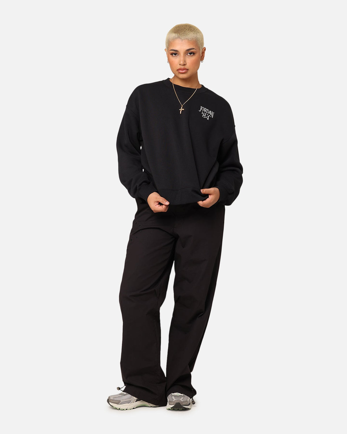 HOT Products Jordan Women's Brooklyn Fleece Crewneck Black/Sail