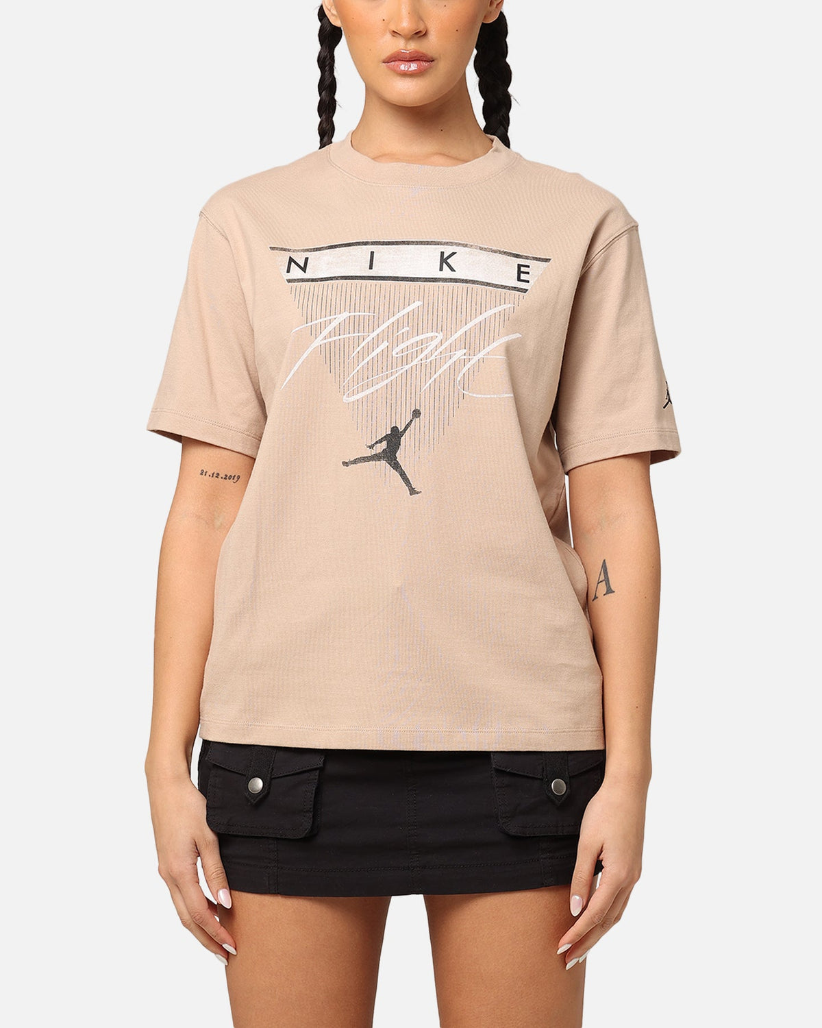 HOT Products Jordan Women's Jordan Flight Heritage Graphic T-Shirt Legend Mid Brown