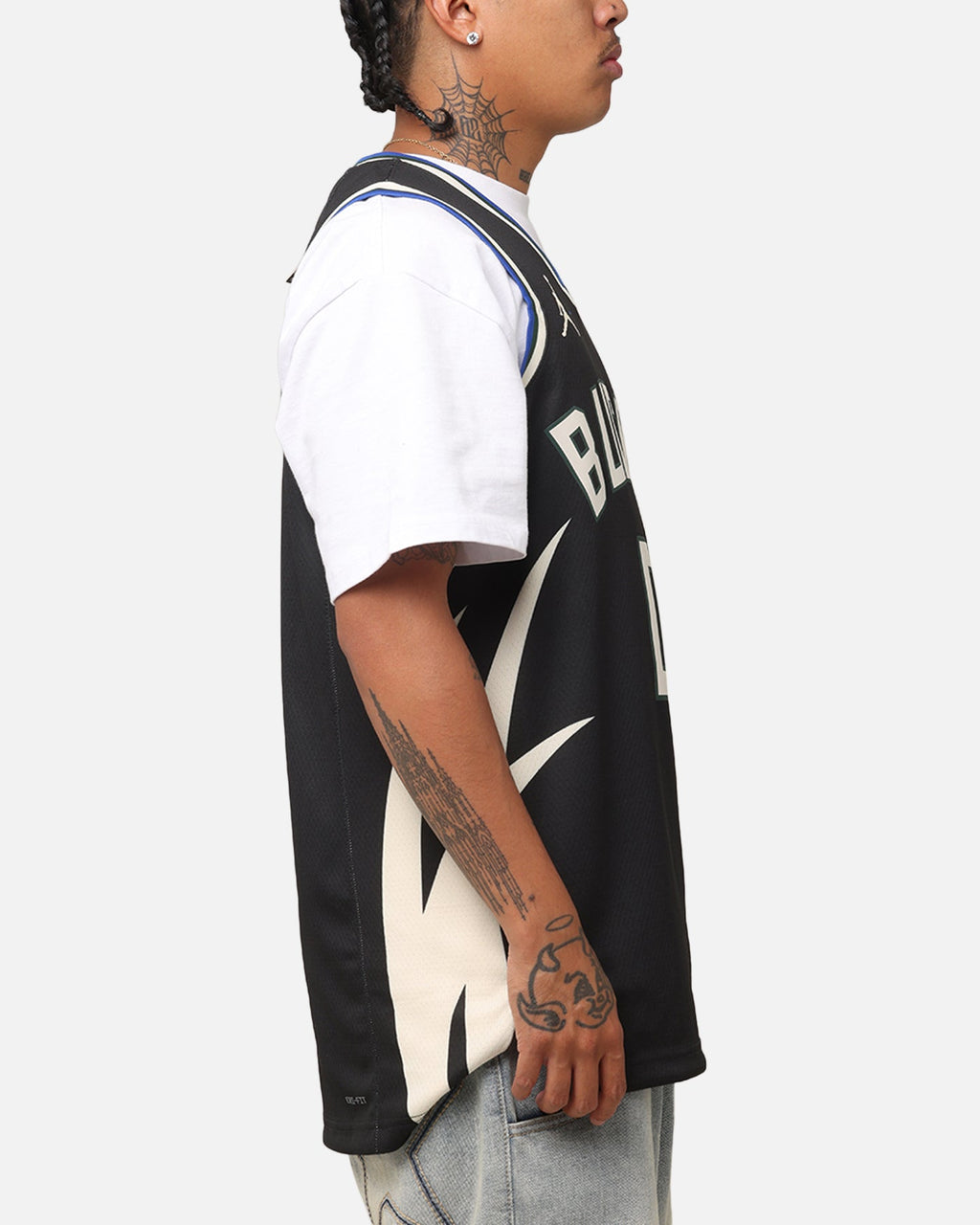 HOT Products Nike Damian Lillard Milwaukee Bucks #0 Icon Edition 2022/23 Nike Dri-Fit NBA Swingman Jersey Black