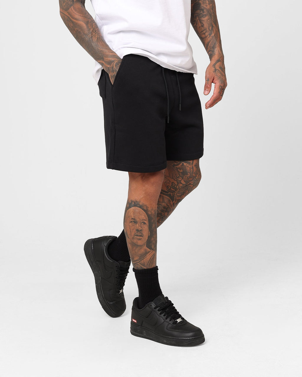 HOT Products Jordan Essentials Fleece Shorts Black/Black/White