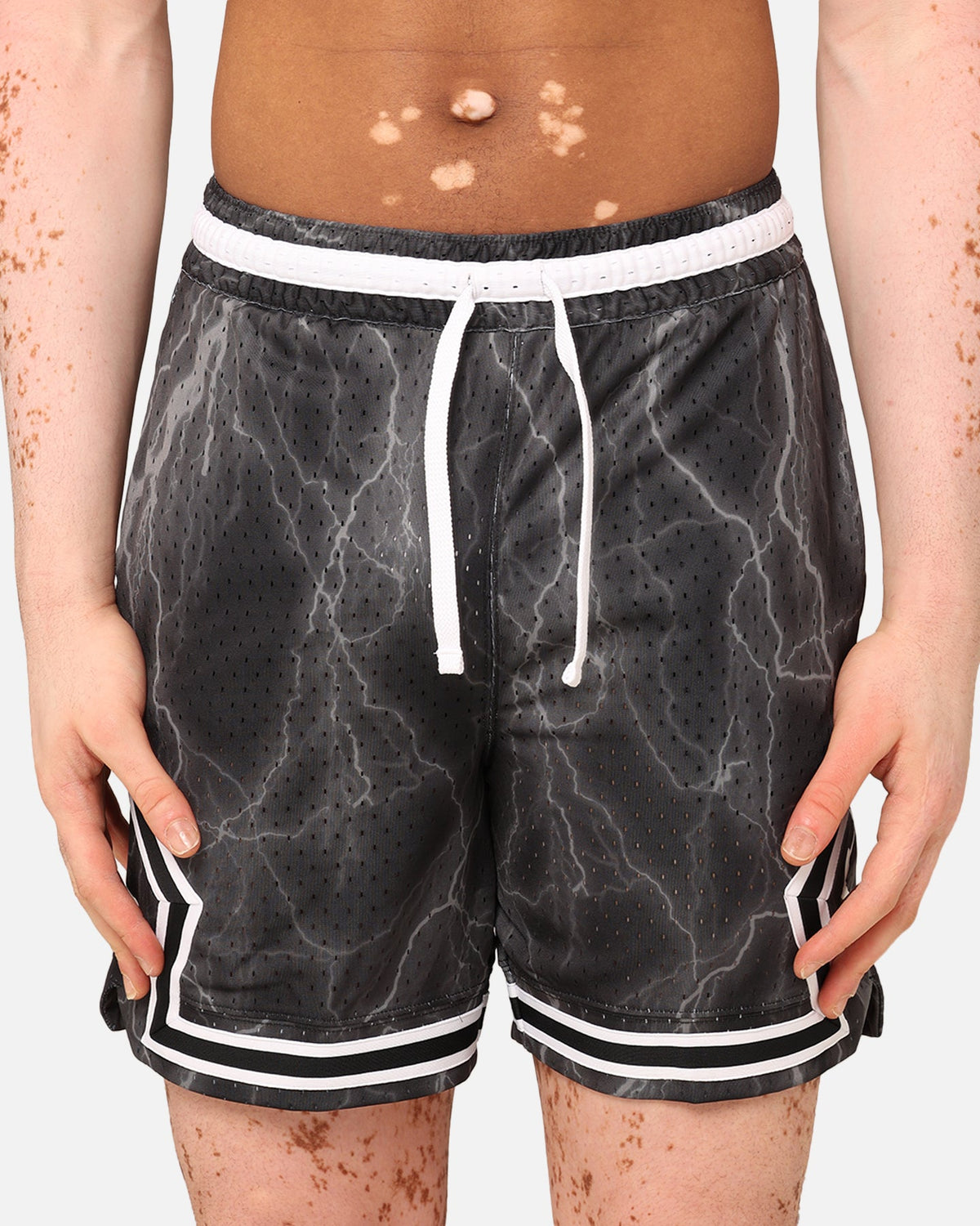 HOT Products Jordan Dri-FIT Sport Diamond Shorts Black/White