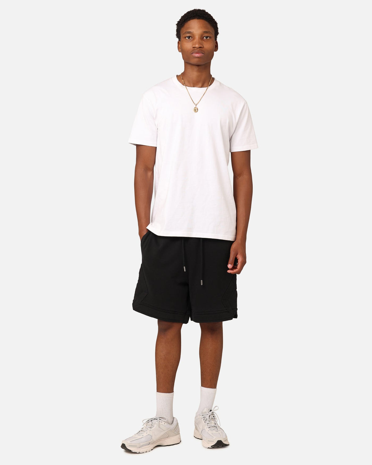 HOT Products Jordan Essentials Statement Fleece Shorts Black/Black