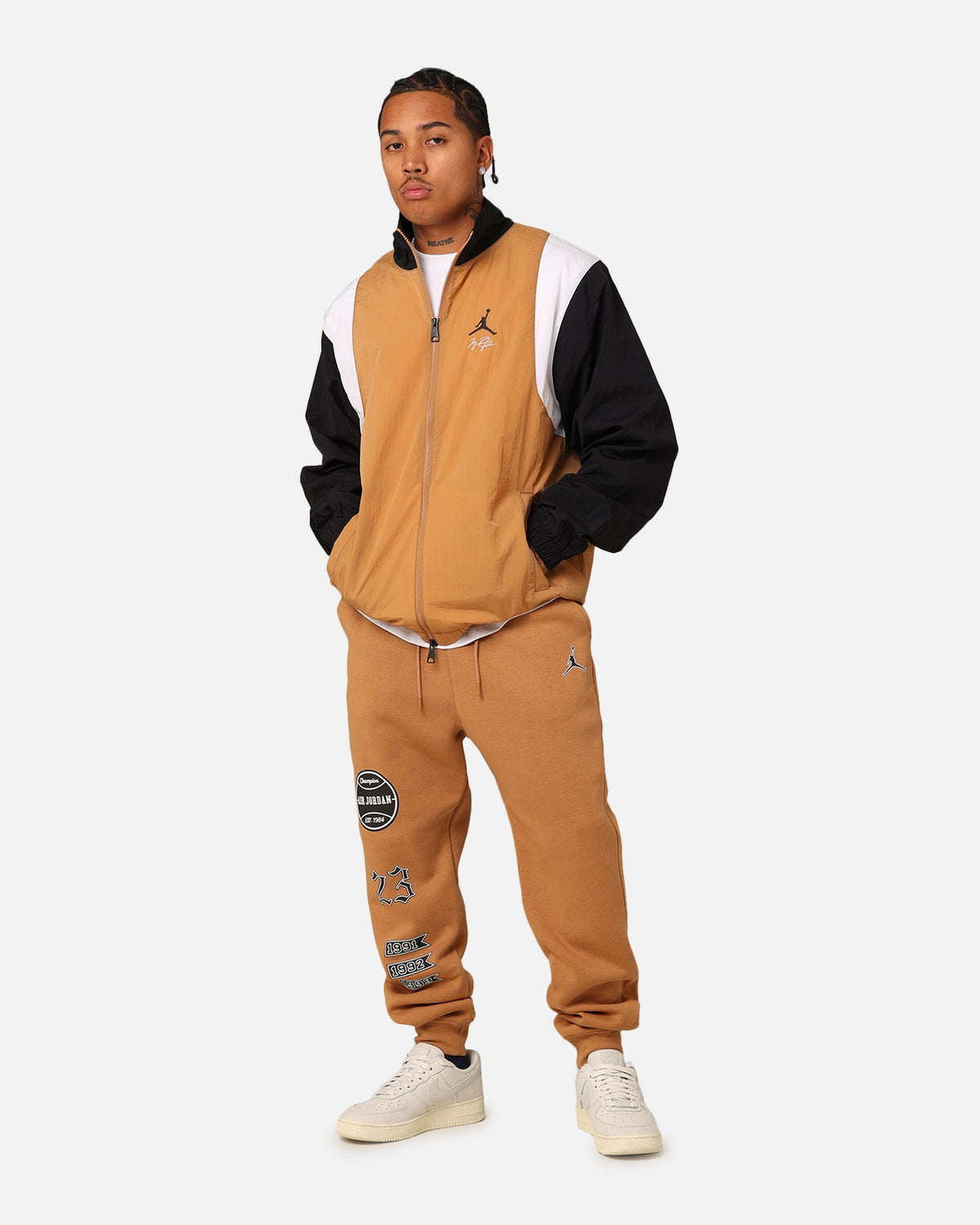 HOT Products Jordan Essentials Fleece Pants Dark Brown