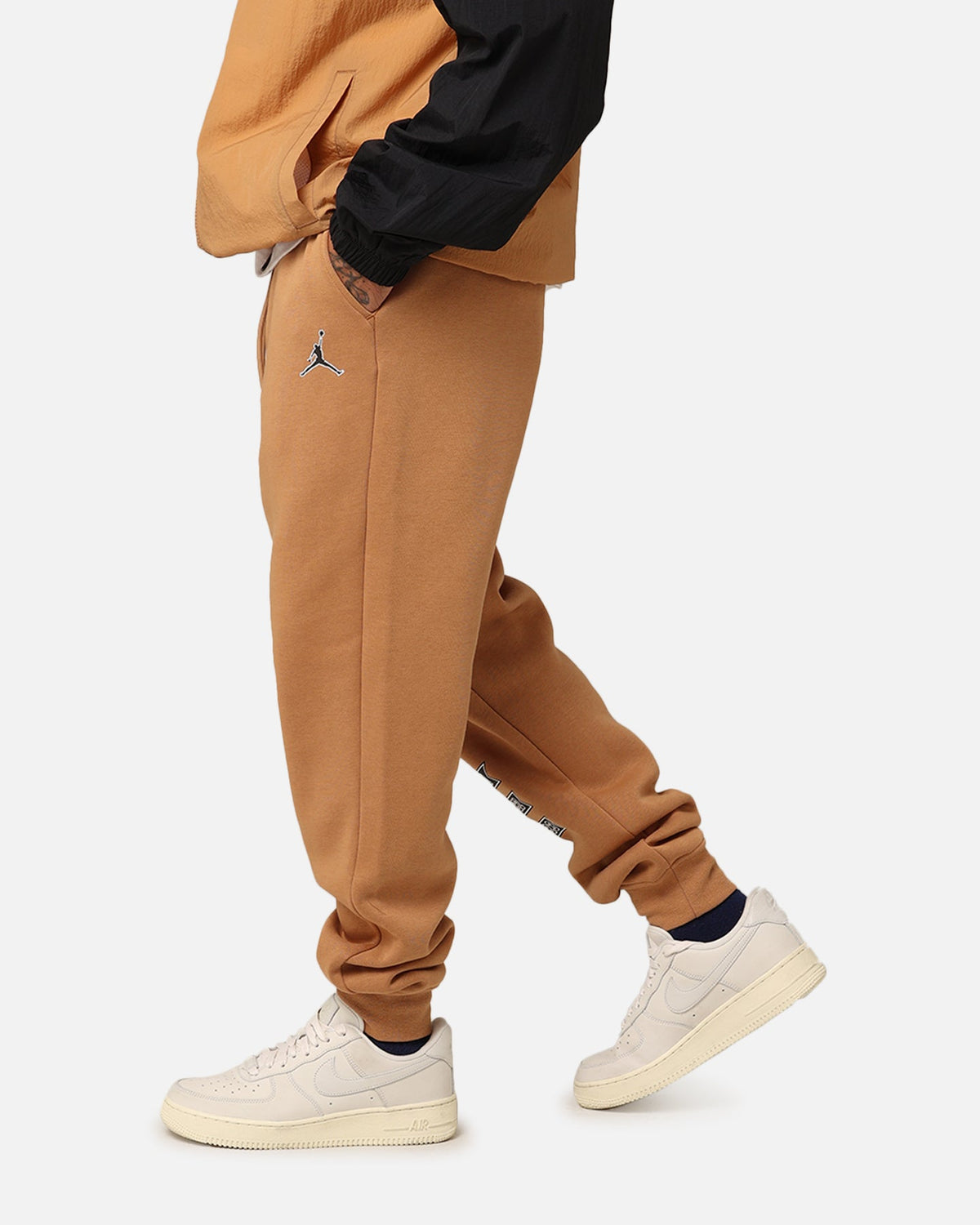HOT Products Jordan Essentials Fleece Pants Dark Brown