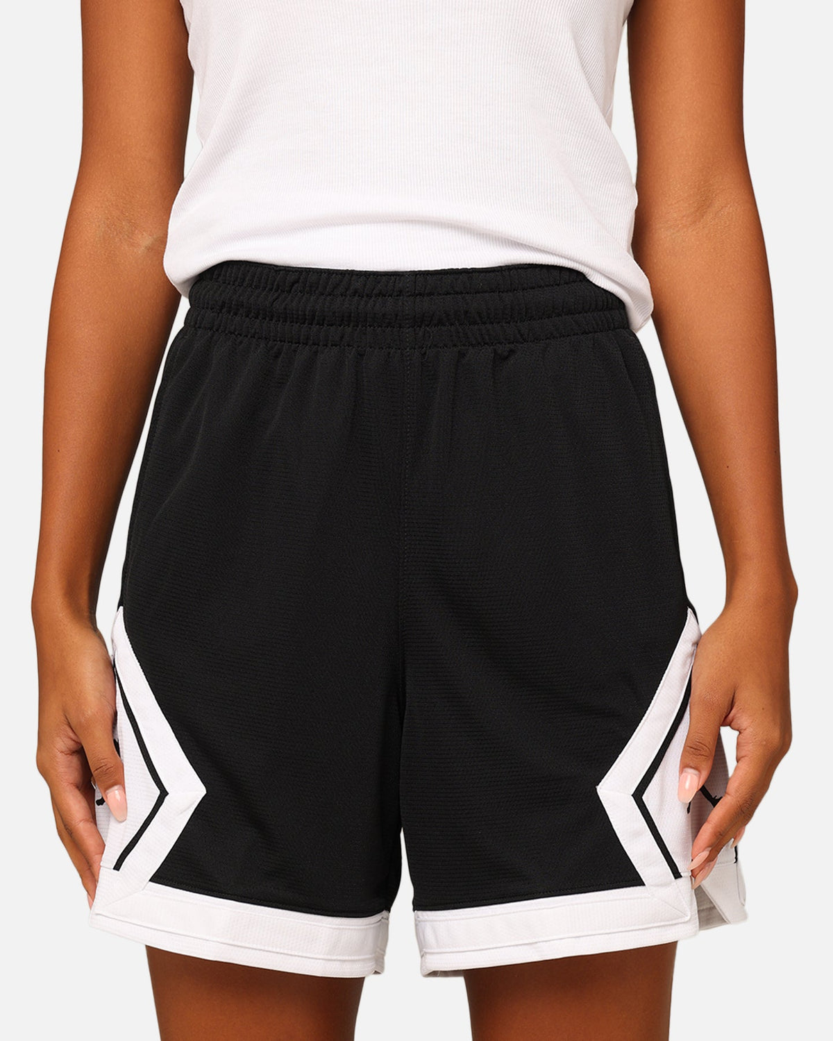 HOT Products Jordan Women's Sport Diamond Shorts Black/White