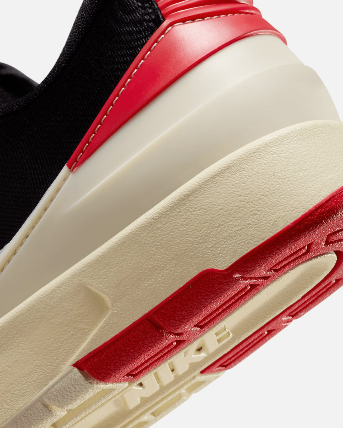 HOT Products Jordan Women's Air Jordan 2 Retro Low "Chicago" White/University Red