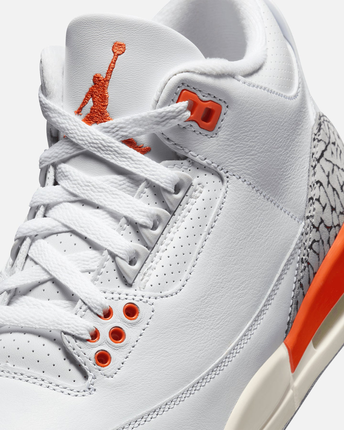 HOT Products Jordan Women's Air Jordan 3 Retro "Georgia Peach" White/Cosmic Clay