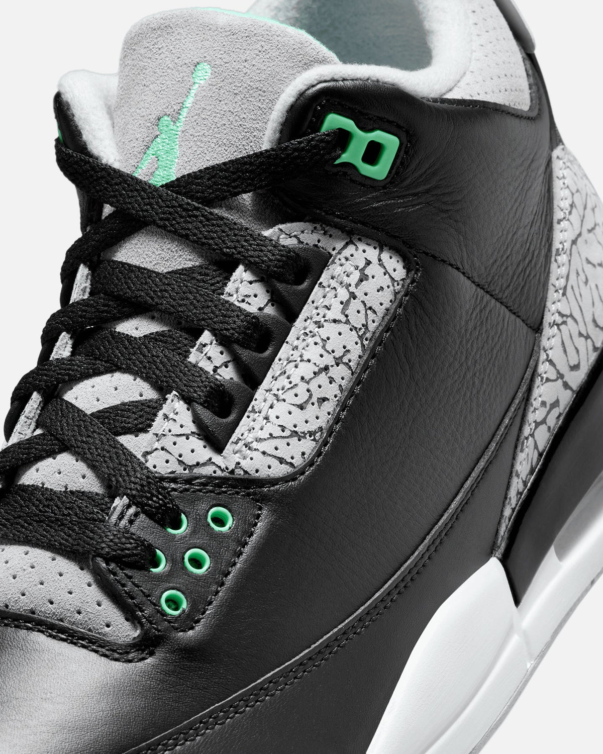 HOT Products Jordan Air Jordan 3 Retro "Green Glow" Black/Green Glow