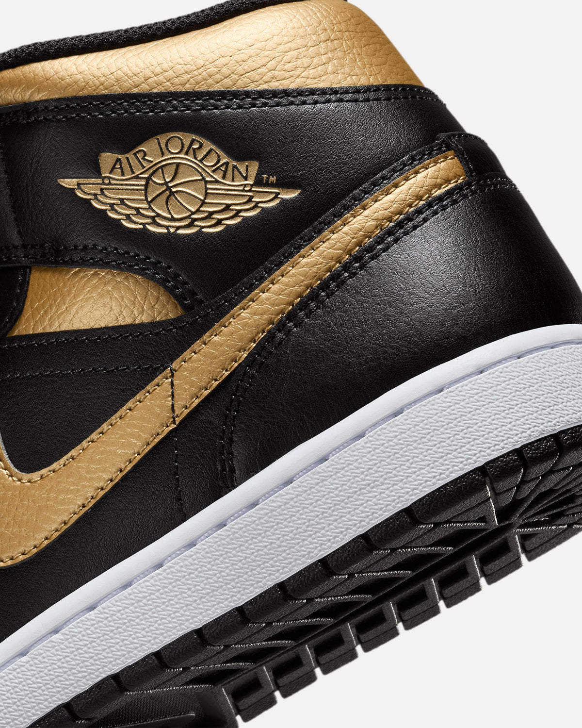 HOT Products Jordan Air Jordan 1 Mid "Metallic Gold" Black/Metallic