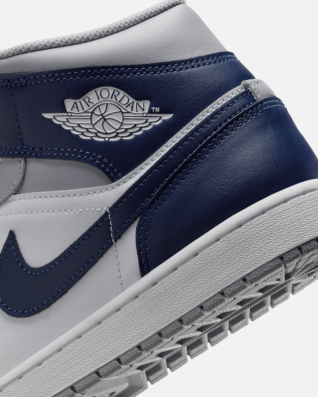 HOT Products Jordan Air Jordan 1 Mid "Georgetown" White/Midnight Navy