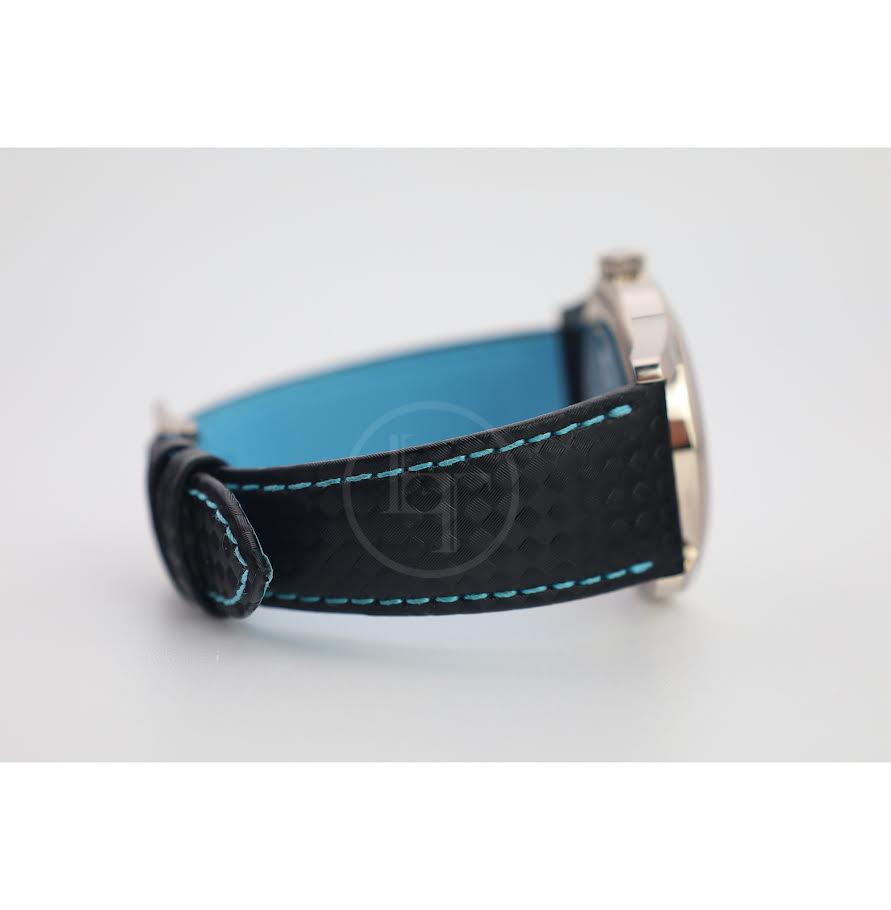 Patek Philippe Calatrava Date Sweep Seconds White Gold Black Carbon Motif Dial Sky Blue | 6007G-011