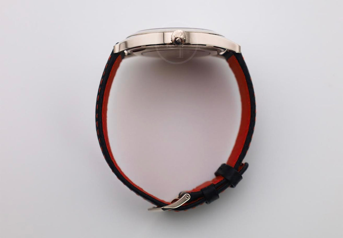 Patek Philippe Calatrava Date Sweep Seconds White Gold Black Carbon Motif Dial Red | 6007G-010