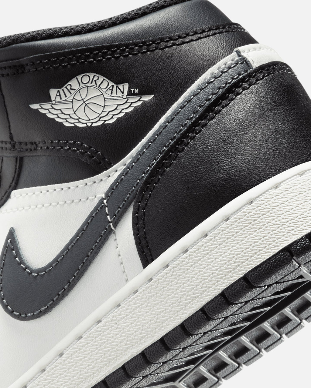 HOT Products Jordan Kids' Air Jordan 1 Mid (GS) Black/White