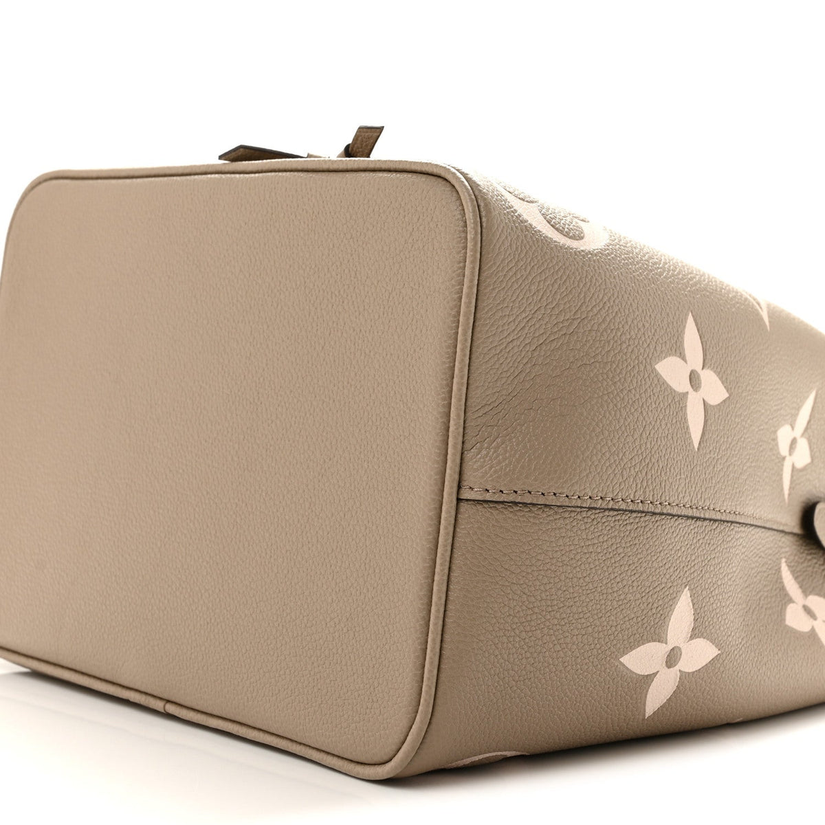 Empreinte Monogram Giant Neonoe MM Tourterelle Creme