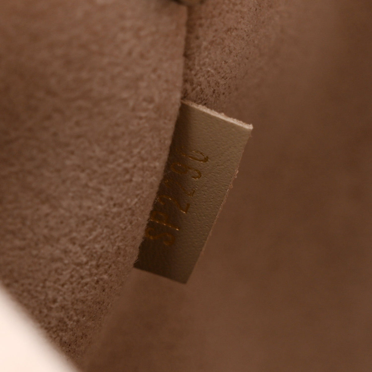 Empreinte Monogram Giant Neonoe MM Tourterelle Creme
