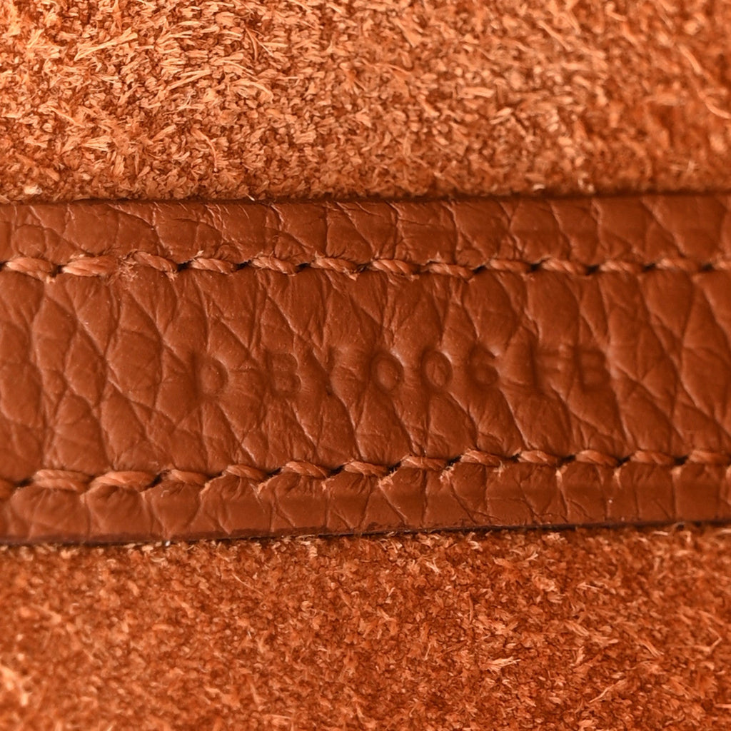 Taurillon Clemence Matte Alligator Picotin Lock Touch 22 MM Gold