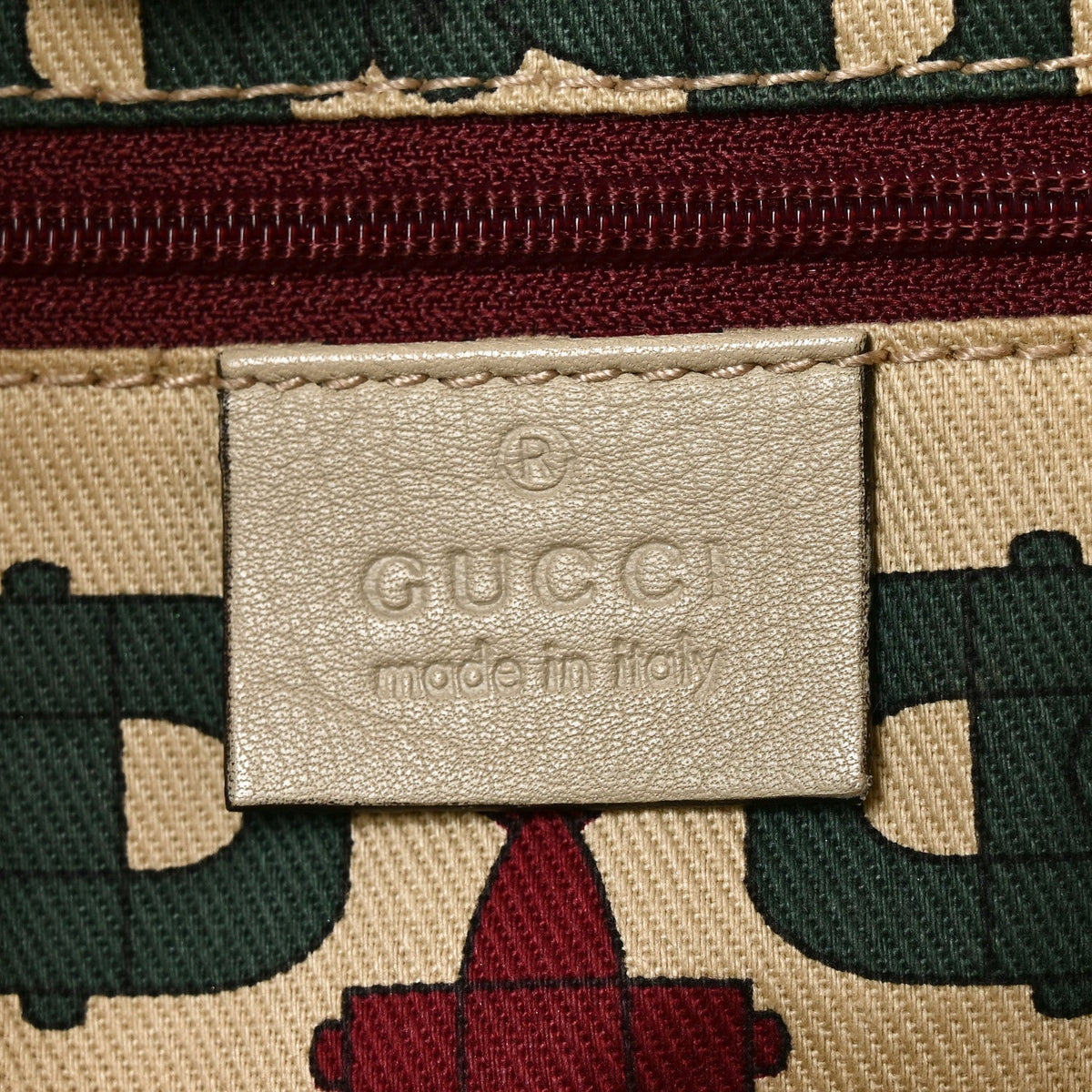 Guccissima Medium Sukey Tote Mystic White