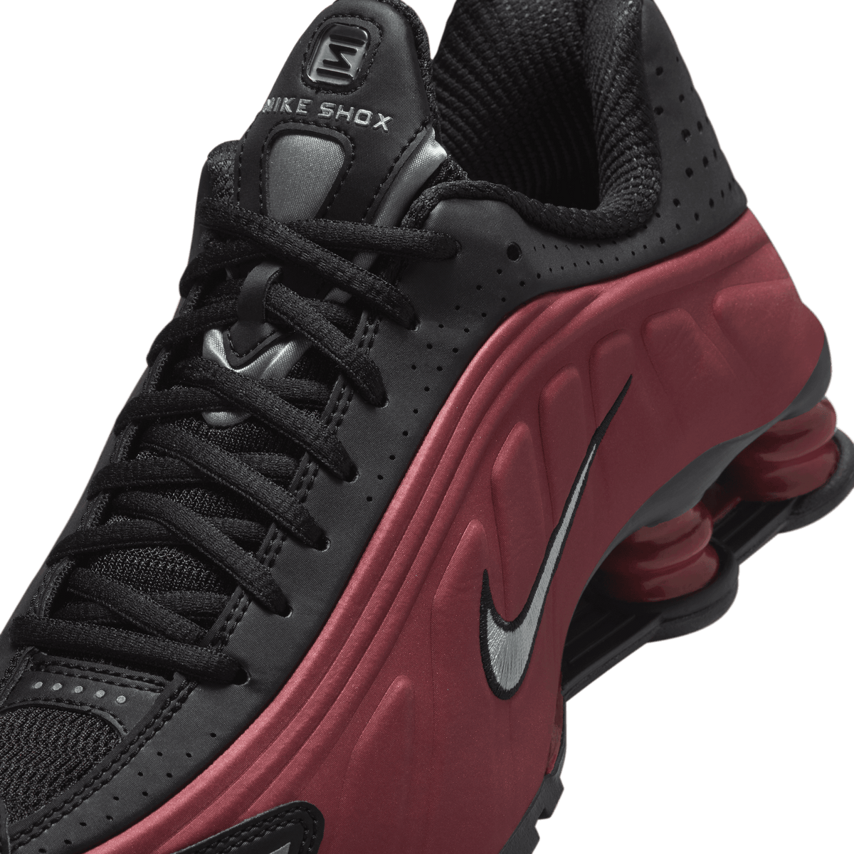 Women's Nike Shox R4 "Black Team Red"