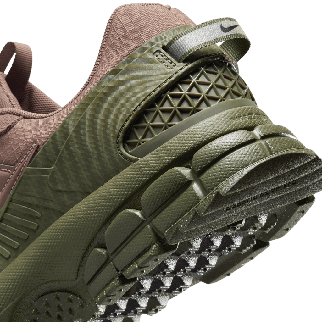 Men's Nike Zoom Vomero Roam "Mink Brown Medium Olive"