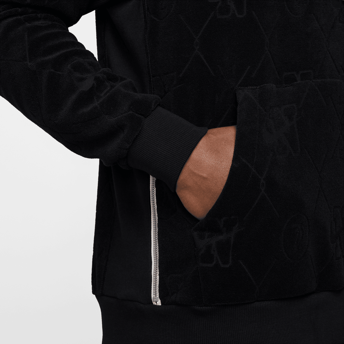 Men's Nike Standard Issue Dri-FIT Pullover Basketball Hoodie