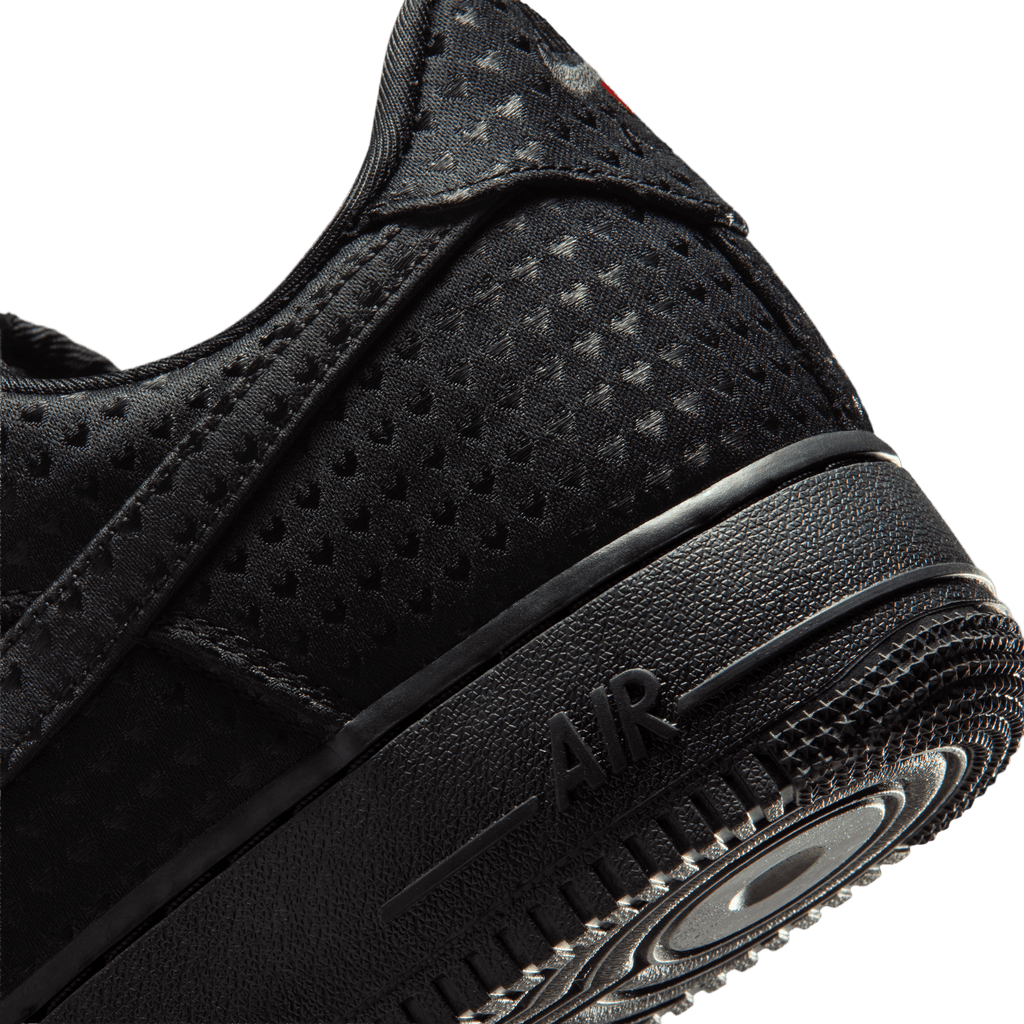 Men's Nike Air Force 1 Retro "Valentine's Day Triple Black"