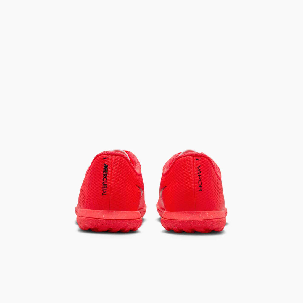 New Arrival Nike Junior Vapor 17 Club Turf Soccer Shoes - Break 'Em Pack (FA26)