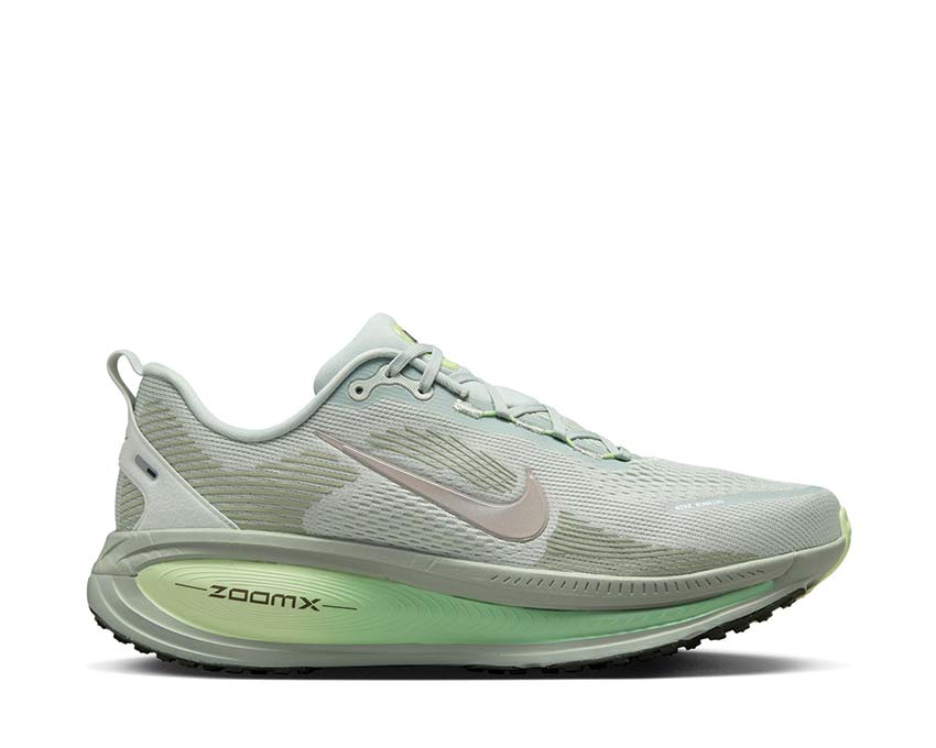 Nike Vomero 18 "Barely Volt"