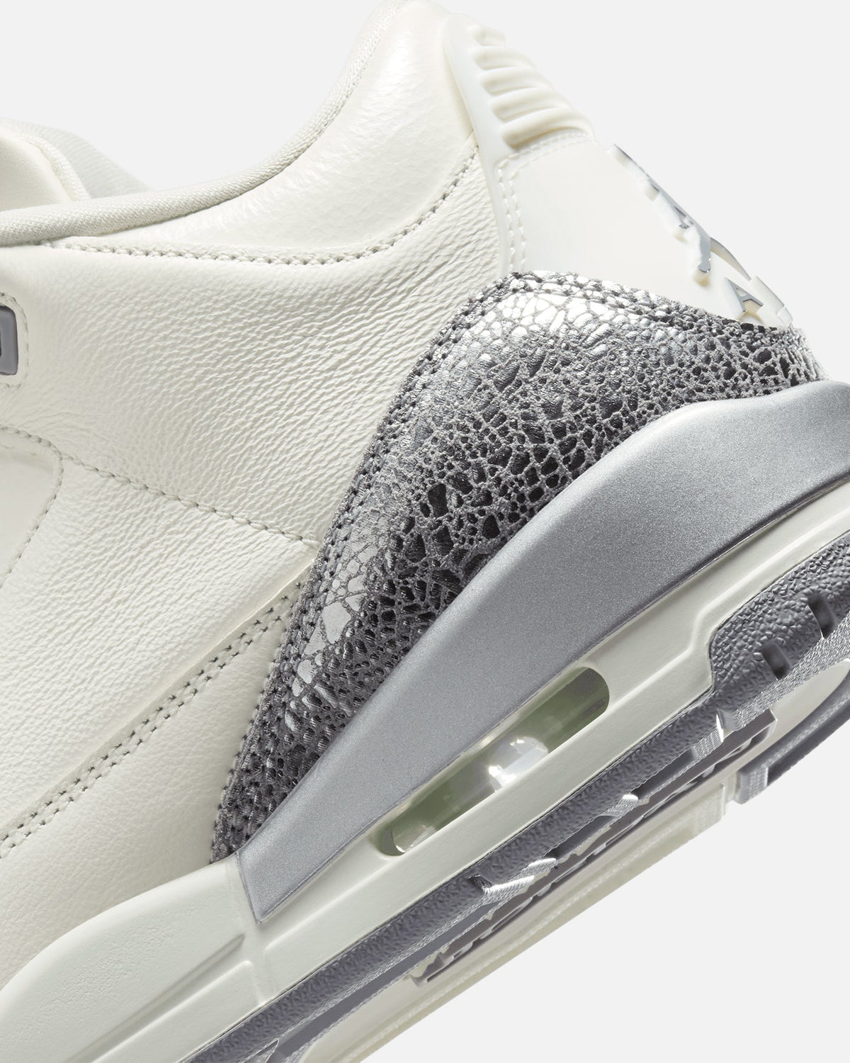 HOT Products Jordan Women's Air Jordan 3 Retro "Metallic Silver" Sail/Cement Grey