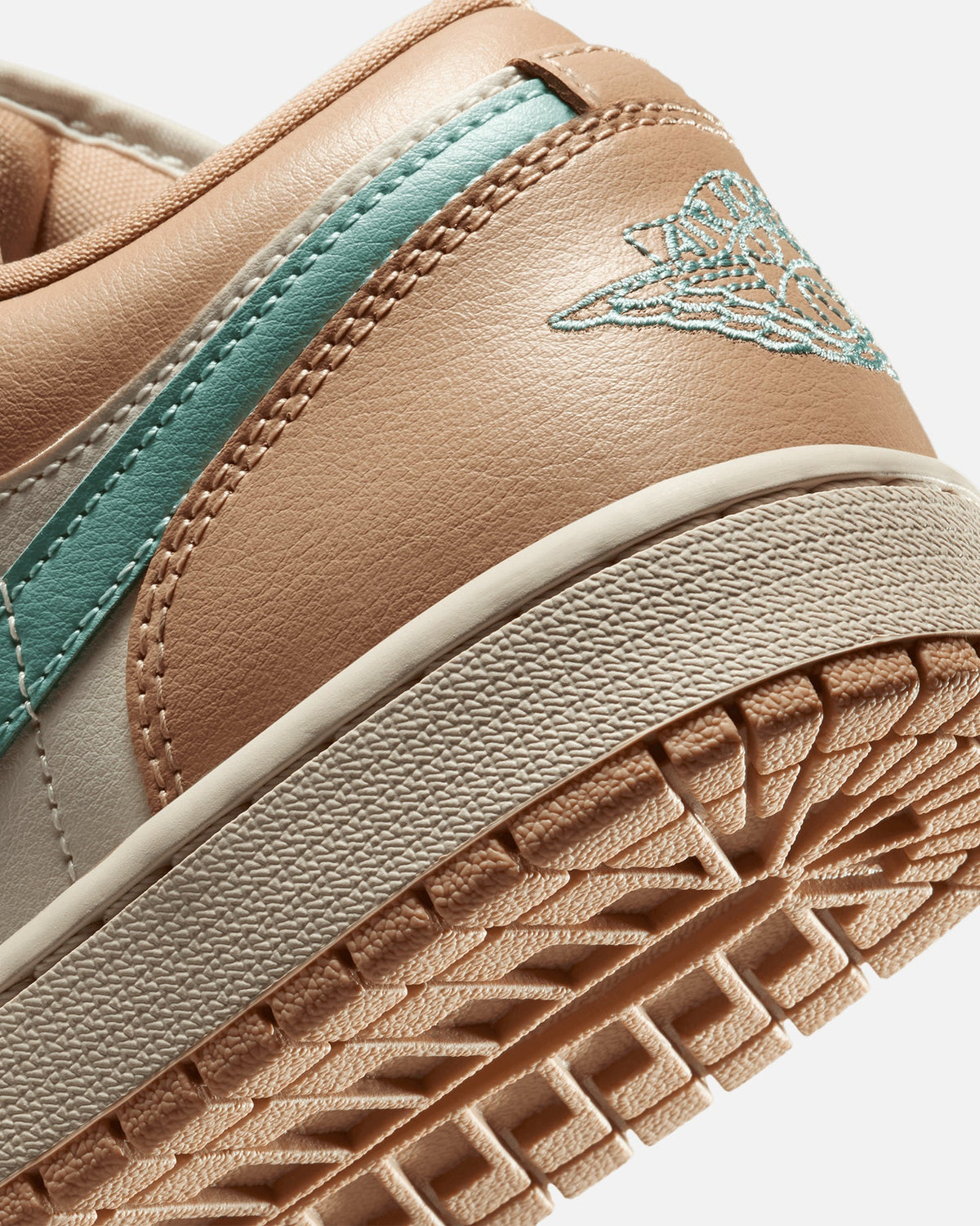 HOT Products Jordan Women's Air Jordan 1 Low Lt Orewood Brown