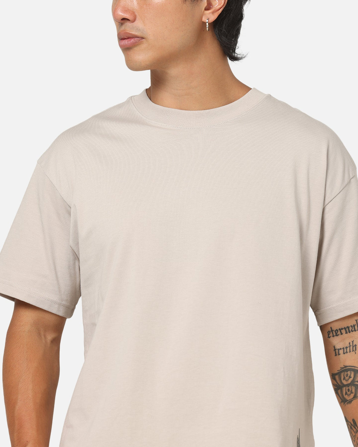 HOT Products Nike Sportswear Essential Boxy T-Shirt Cream