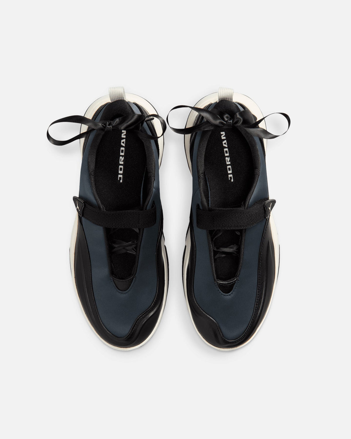 HOT Products Jordan Women's Pointe Black/Sail