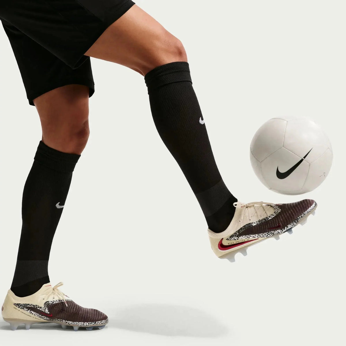 New Arrival Nike Phantom 6 Low Elite NU3 Firm Ground Soccer Cleats - United NU3 Pack (SU26)