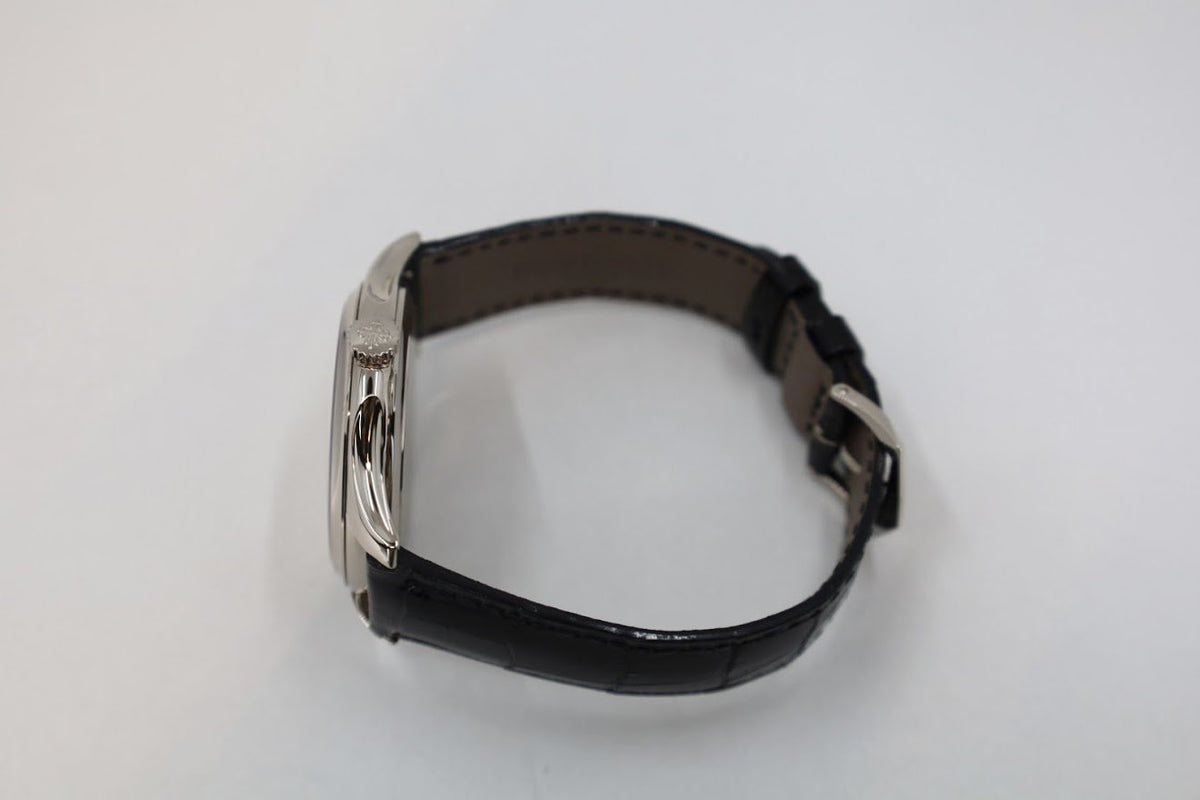 Patek Philippe 39mm Calatrava Watch Black Dial 5227G