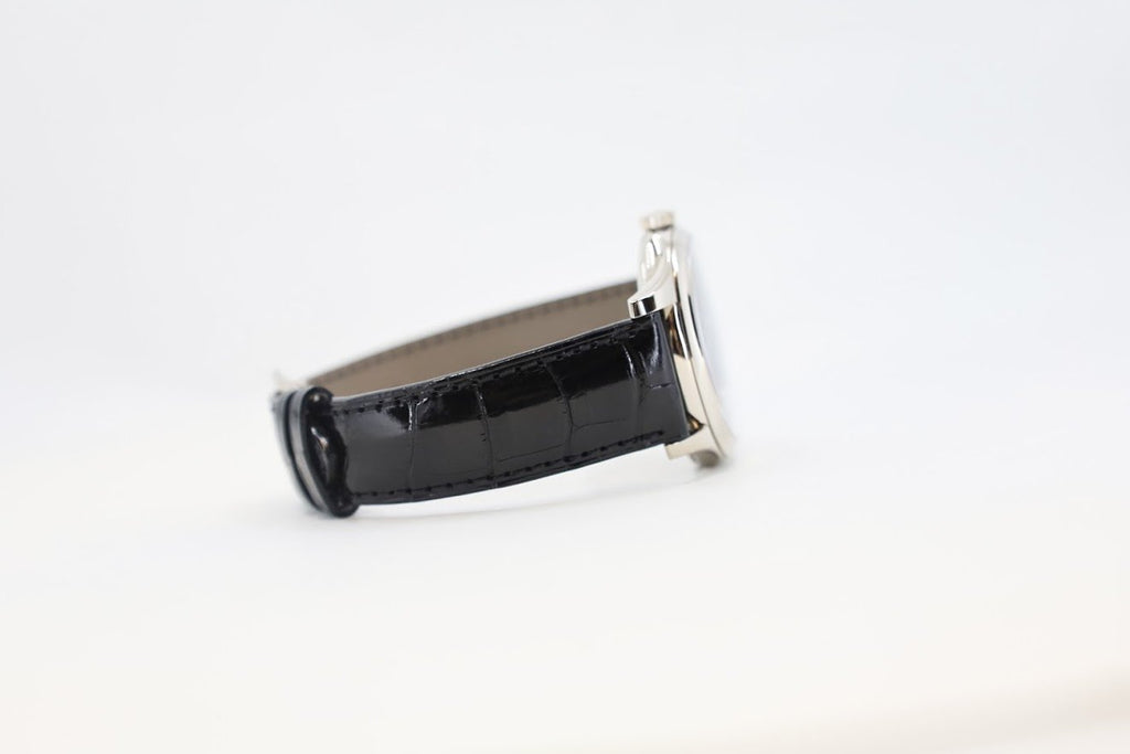 Patek Philippe 39mm Calatrava Watch Black Dial 5227G