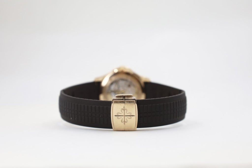 Patek Philippe 40mm Men's Aquanaut Watch Chocolate Dial 5167R