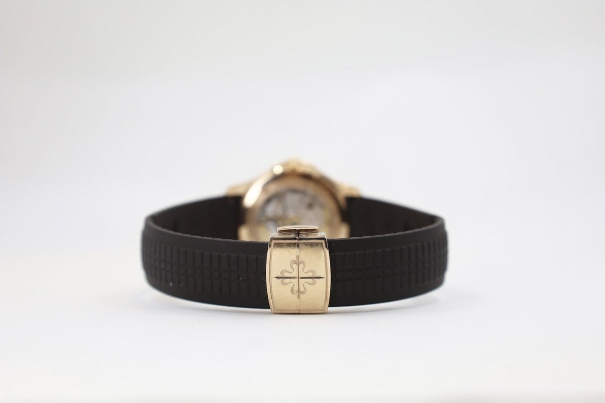 Patek Philippe 40mm Men's Aquanaut Watch Chocolate Dial 5167R