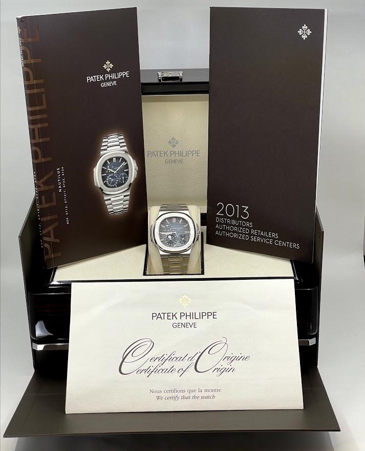 Patek Philippe 40mm Nautilus Watch Blue Dial 5712/1A