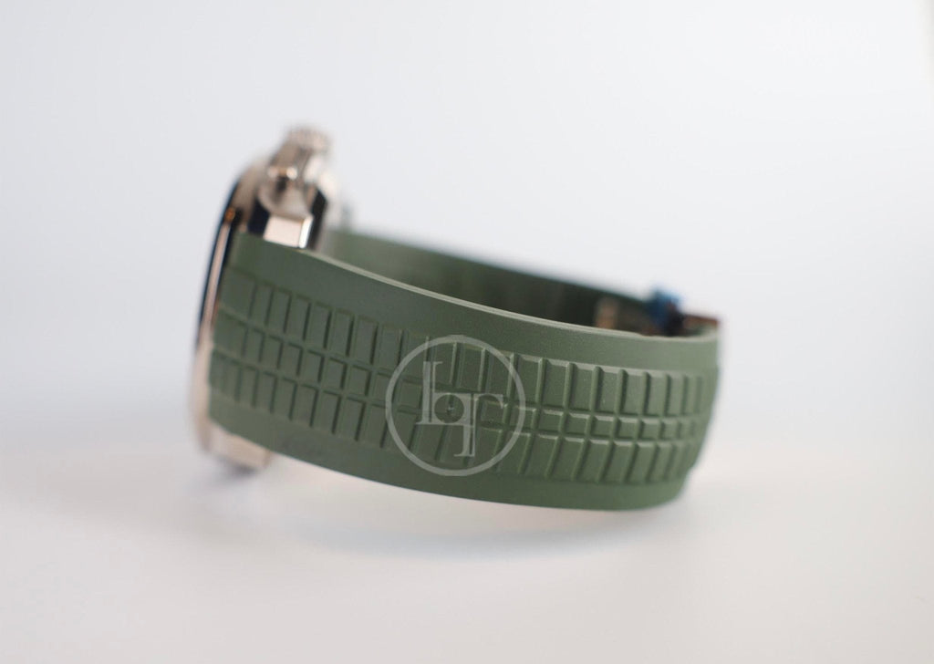 Patek Philippe Aquanaut Chronograph White Gold Khaki Green Dial 5968G-010