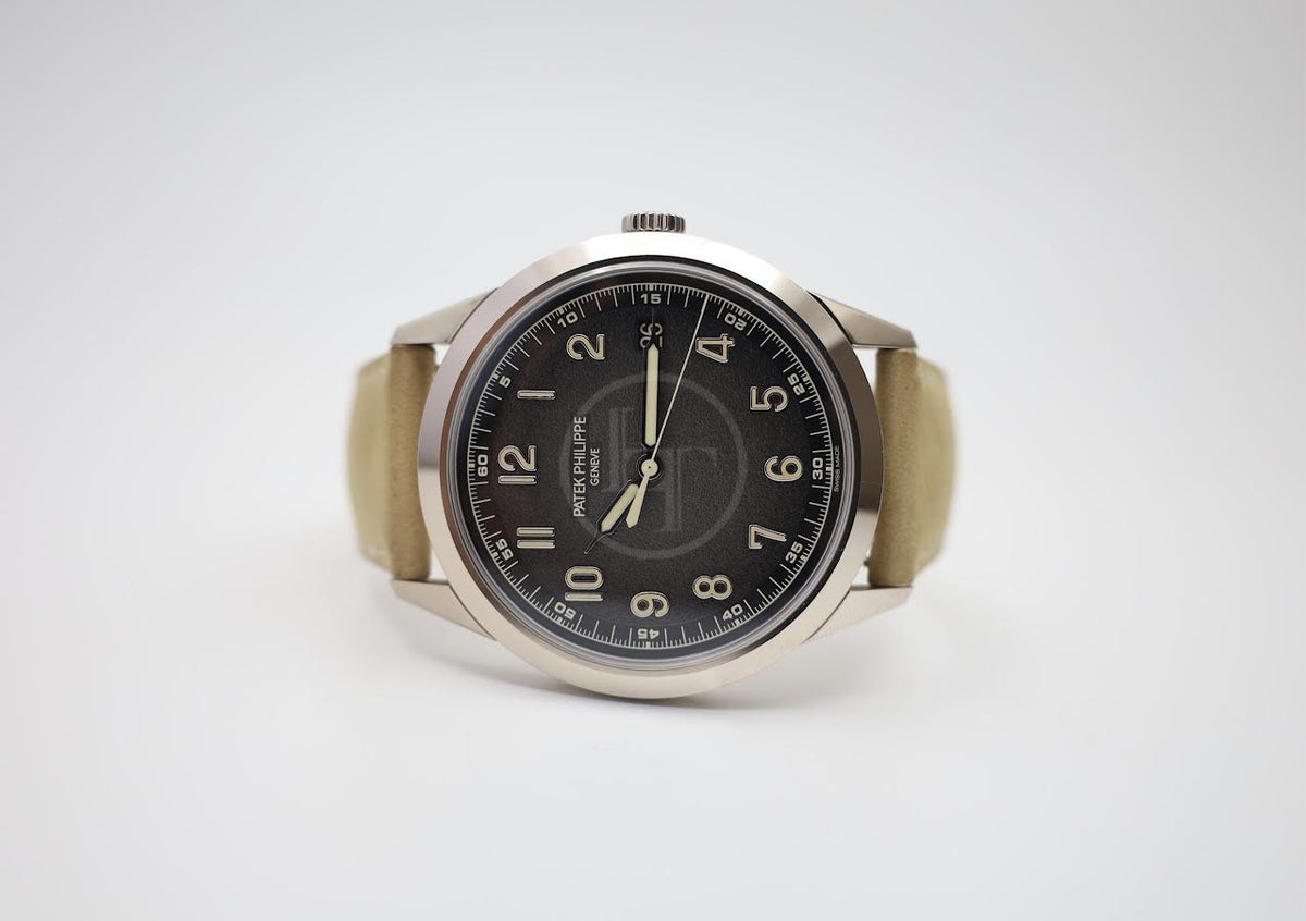 Patek Philippe Calatrava White Gold Textured Grey Dial | 5226G-001