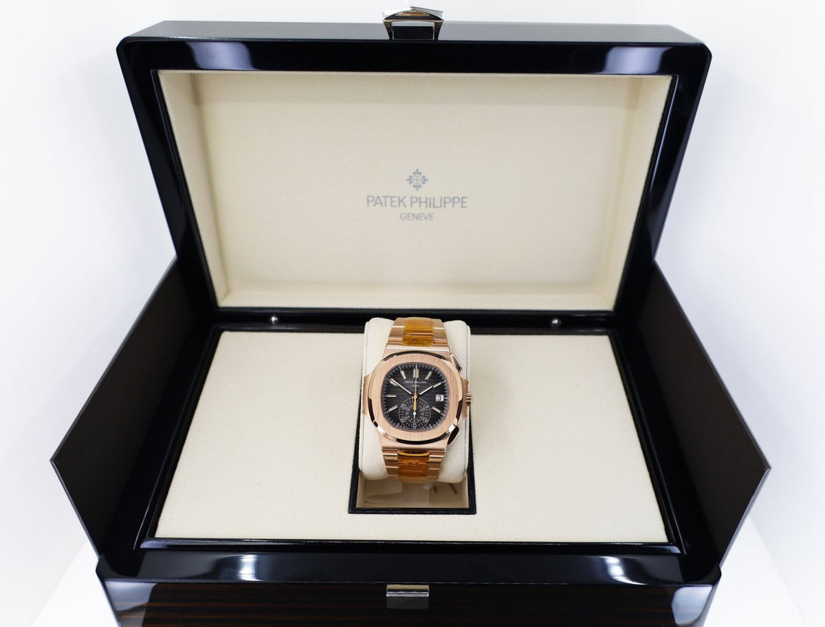Patek Philippe Men Nautilus Watch - 5980/1R-001