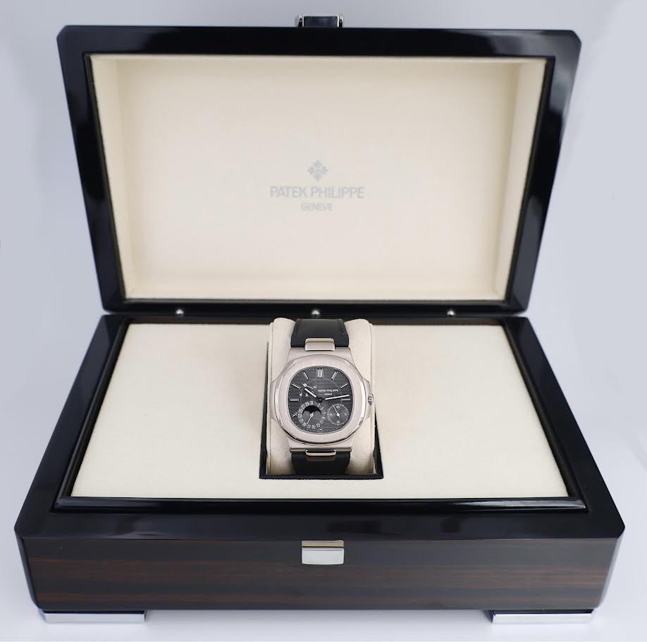 Patek Philippe Nautilus Moon Phases White Gold Slate Gray Dial | 5712G-001
