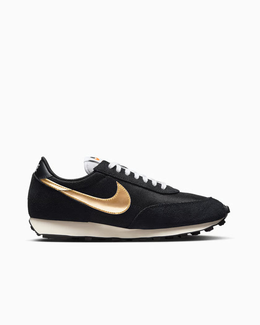 Men's Nike Daybreak SP "Black Metallic Gold"