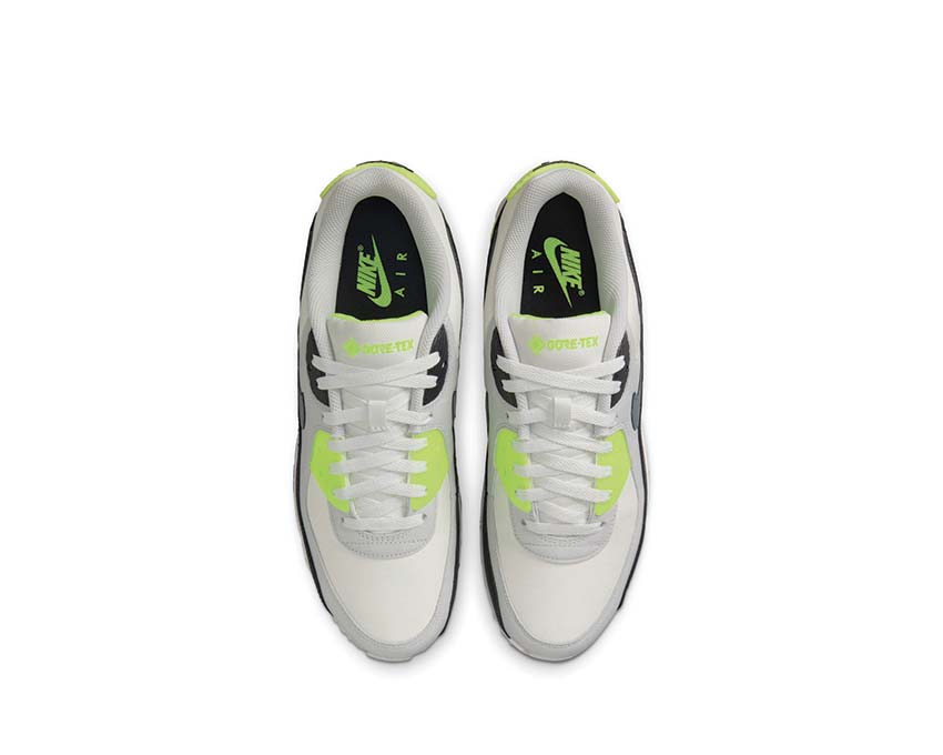 Nike Air Max 90 Gore-Tex "Volt"